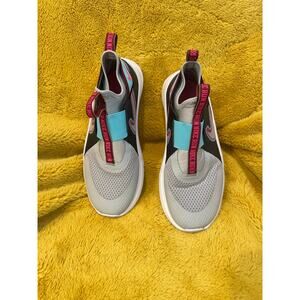 Nike Flex Plus Running Sneakers, Girls Size 7Y, Gray Pink Black athletic outdoor